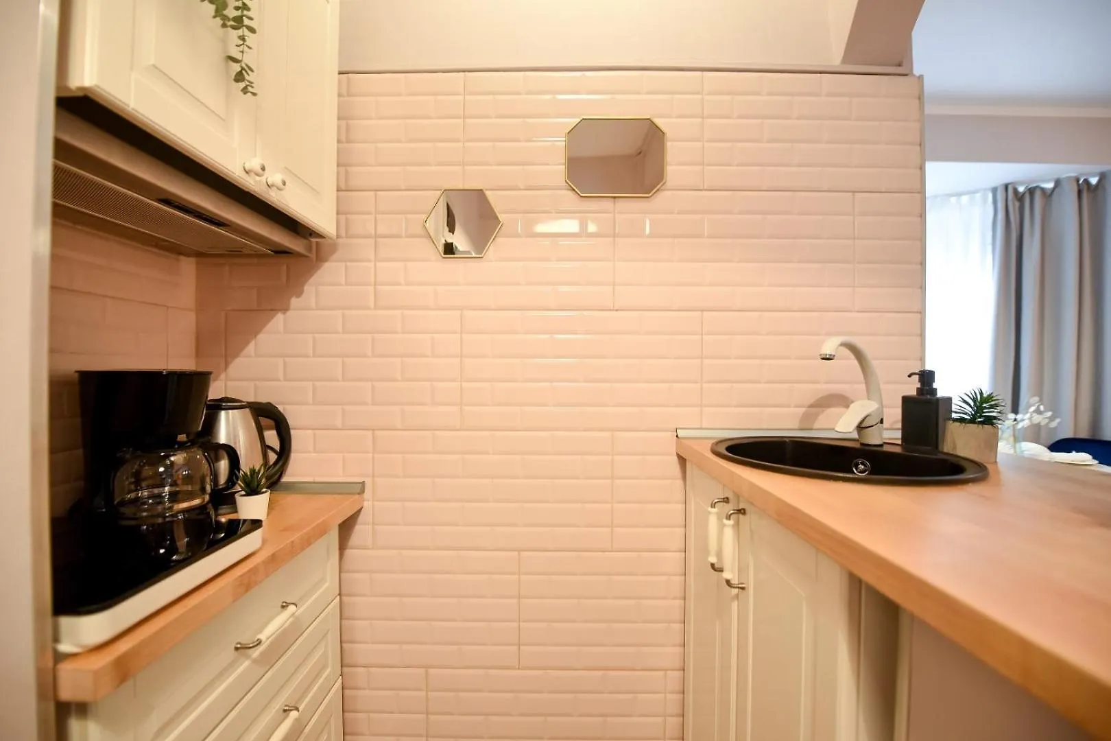 Apartment Heart Of Bucharest - Cozy Studios On Smardan Street