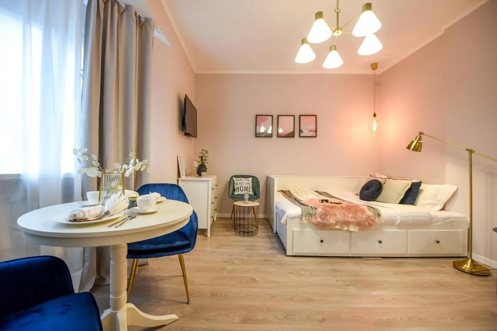 Heart Of Bucharest - Cozy Studios On Smardan Street Apartment